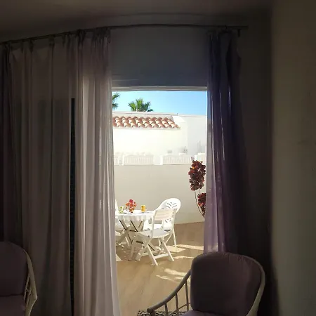 Апартаменты Apartamento Sur Tenerife Club Atlantis